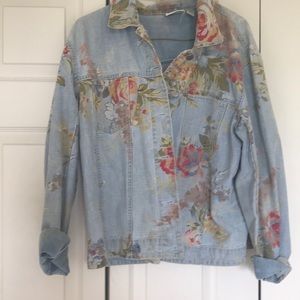 Demon jacket Chico’s size two which is a 10-12